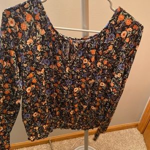 american eagle long sleeve floral